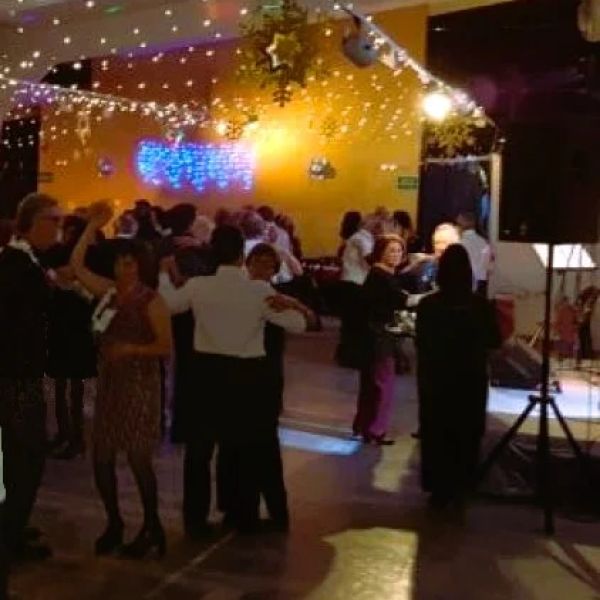 Ball amb Pep i Maria José - A càrrec de la Suf | Roses Cultura
