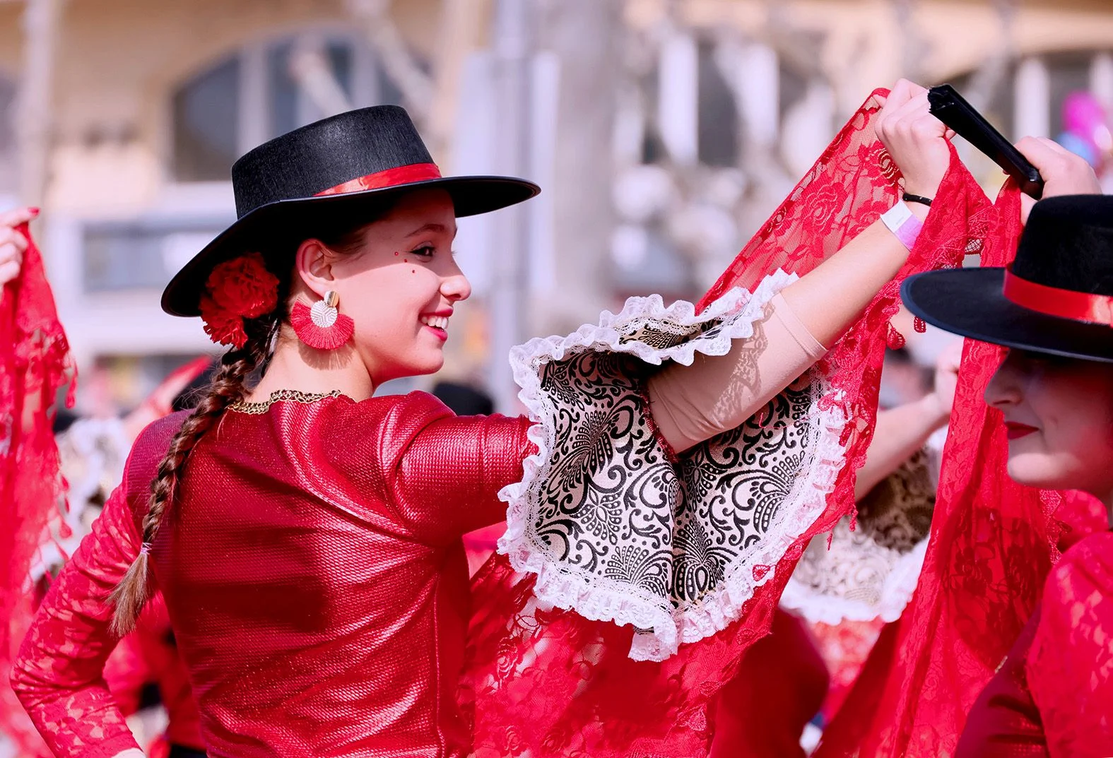 Explosió de color i creativitat: el Carnaval de Roses 2026 ja té les ...